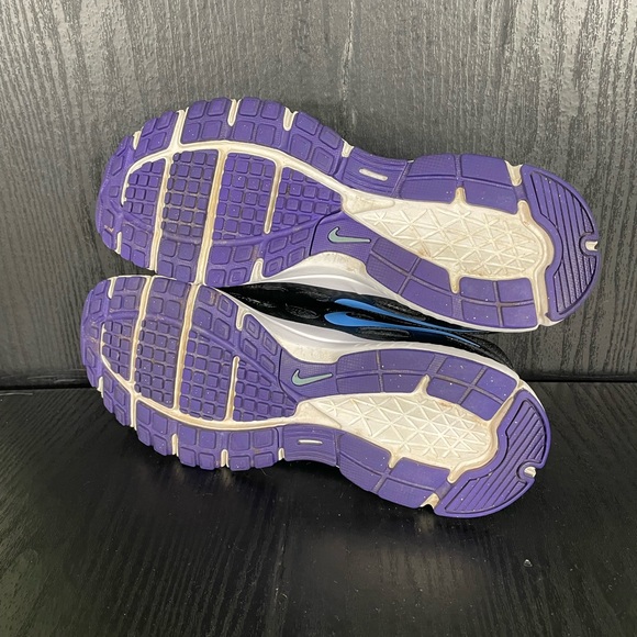 Nike Revolution 2 Women’s size 9 - Picture 6 of 9